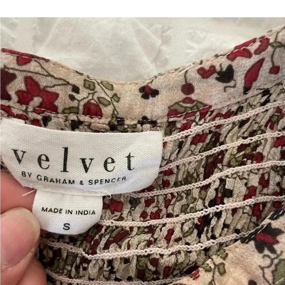 Velvet by Graham & Spencer Suzanne paisley boho top - Picture 9 of 11